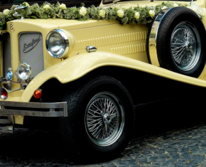 Carro, automóvel, viatura, carro noivos, carro antigo, calhambeque