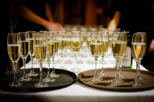 Evento, organização de eventos, celebração, festa, festejar, team building, buffet, cocktail, bebidas, catering